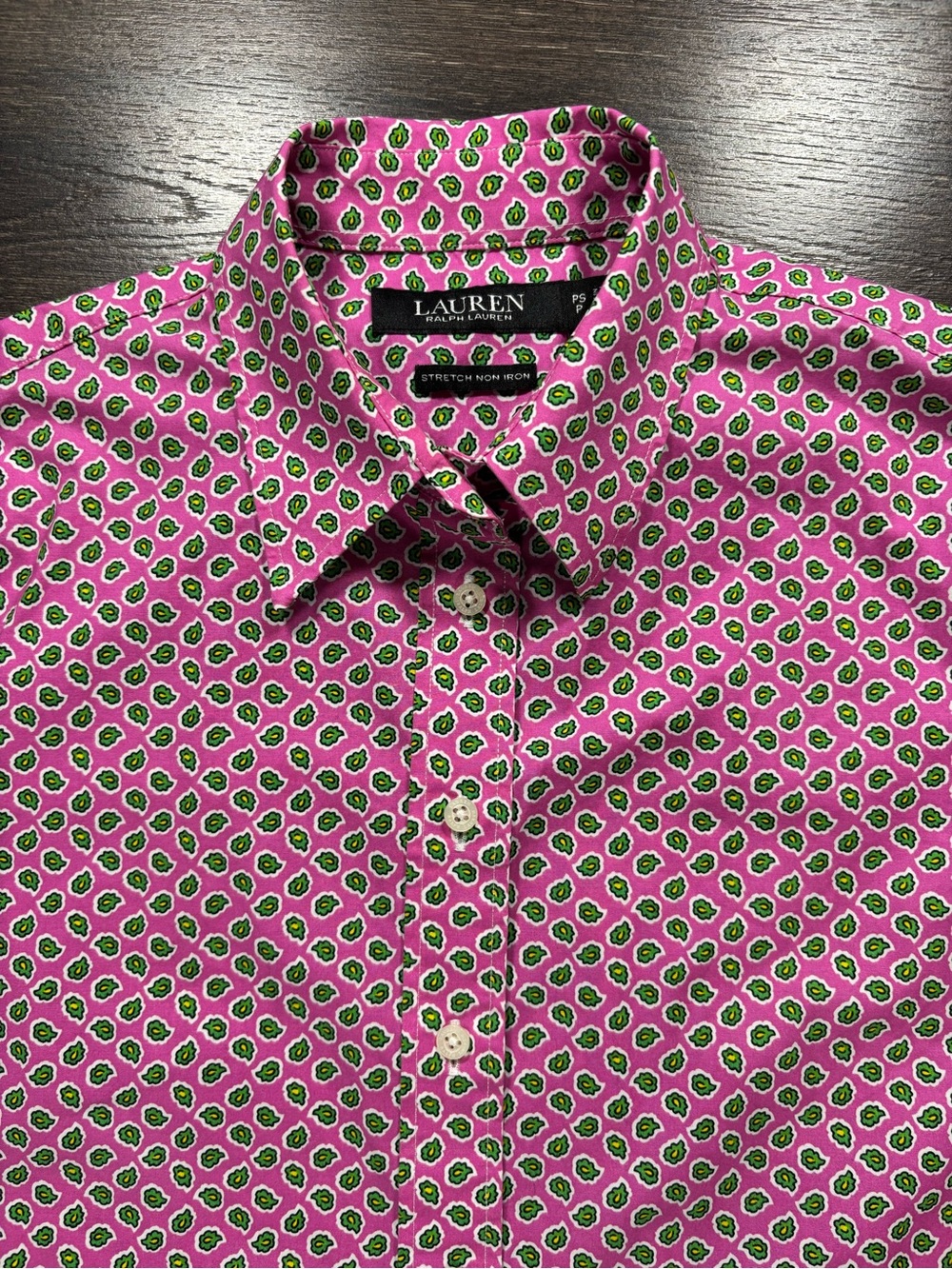 Lauren Ralph Lauren Pink Button-Down Shirt with Green Geometric Print Size Small